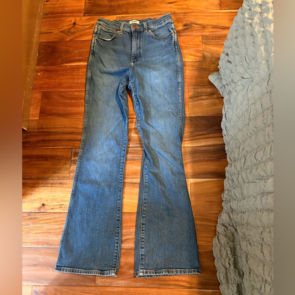Wrangler Women's Boot Cut Jeans - Blue